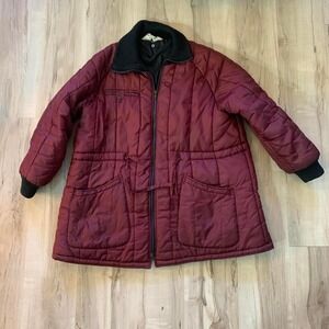 Vintage 1970s Montgomery Ward quilted puffer jacket Medium black collar
